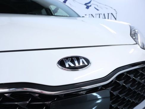 Used 2020 Kia Sportage EX w/ EX Technology Package AWD/4WD image 9