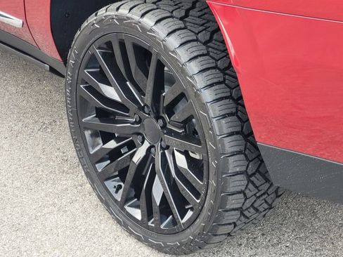 New 2026 GMC Yukon XL Elevation image 7