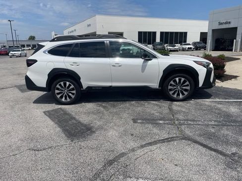 Used 2024 Subaru Outback Limited AWD/4WD image 2