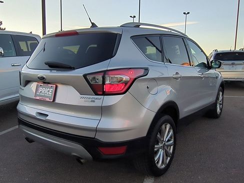 Used 2018 Ford Escape Titanium image 5