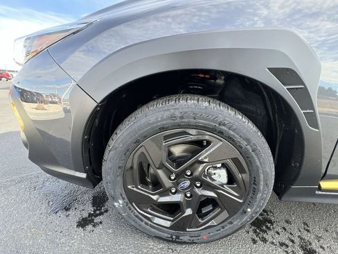 Certified 2025 Subaru Crosstrek 2.5i Sport w/ Crosstrek Mirror Package image 32