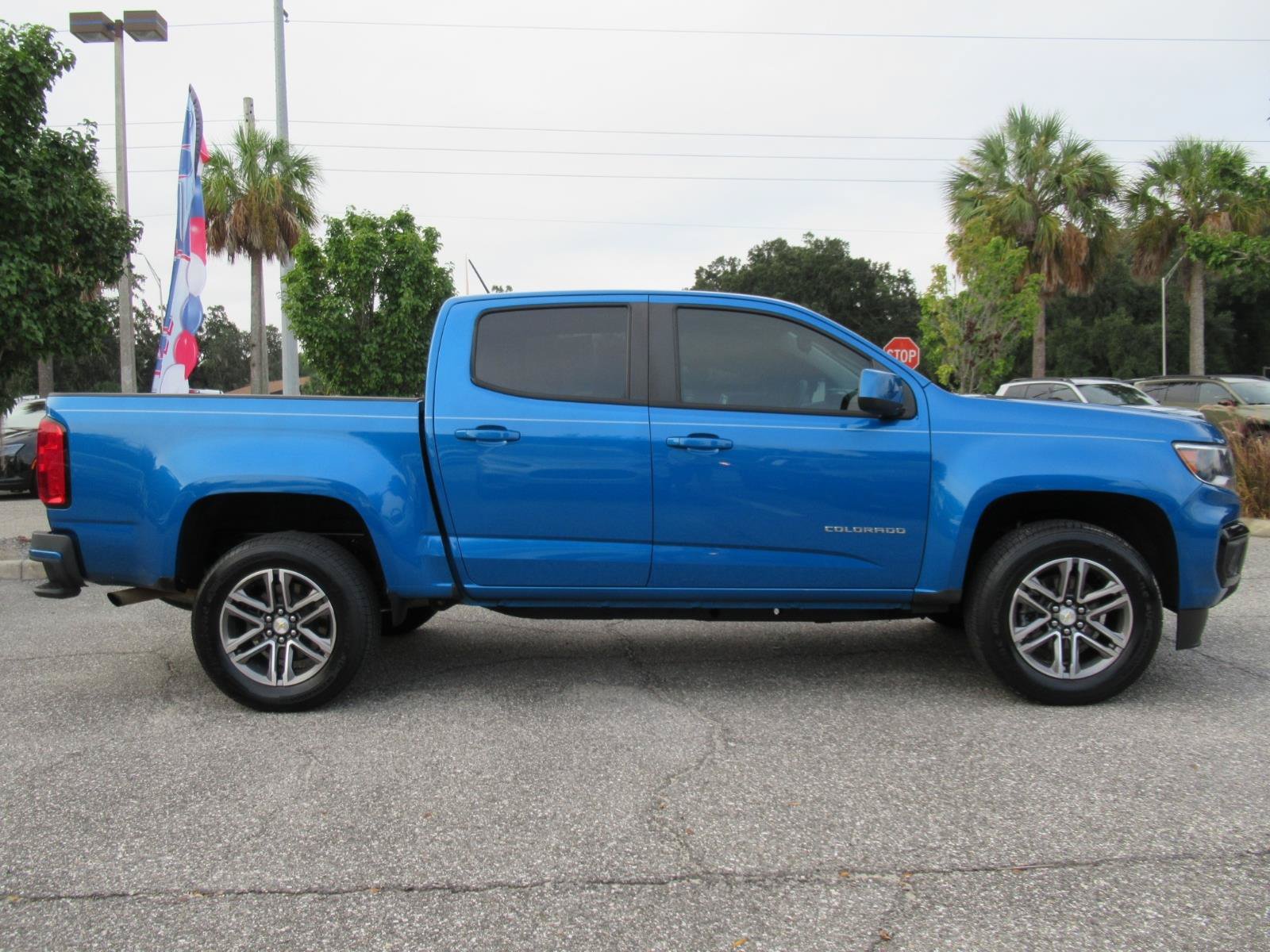 Used 2021 Chevrolet Colorado W/T w/ Custom Special Edition RWD image 2