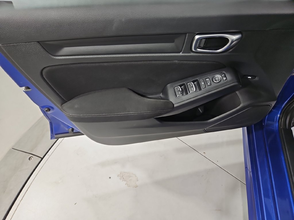 Used 2022 Honda Civic Sport image 10
