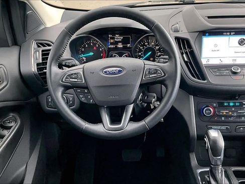 Used 2018 Ford Escape SEL w/ Ford Safe & Smart Package image 5