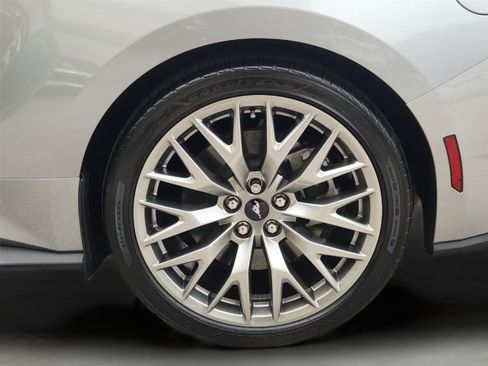Used 2025 Ford Mustang GT Premium RWD image 31