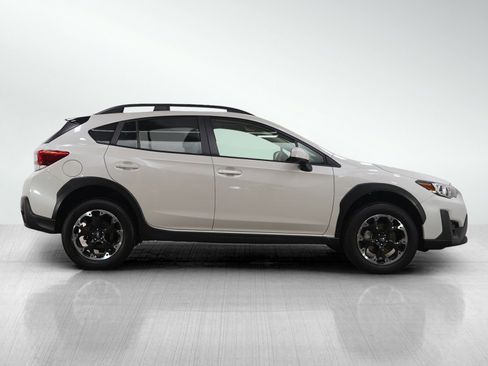 Used 2023 Subaru Crosstrek 2.0i Premium image 6