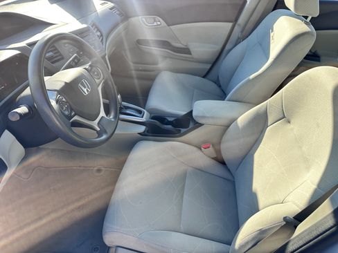 Used 2012 Honda Civic LX image 5