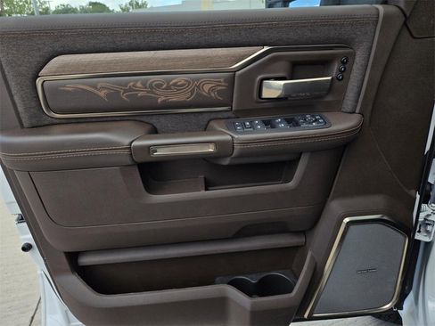 New 2026 RAM 3500 Longhorn image 18