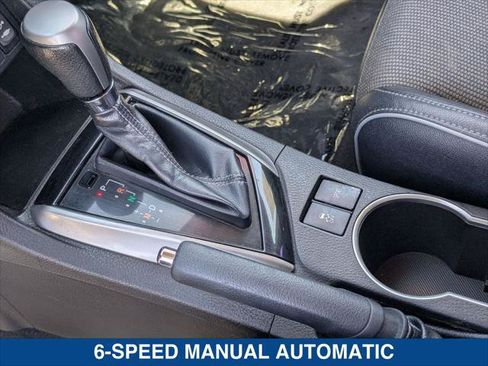 Used 2014 Toyota Corolla S FWD image 19