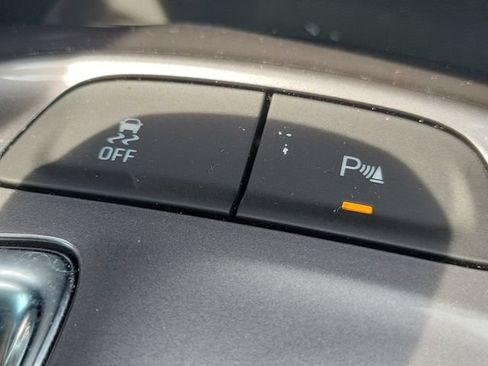 Used 2025 Chevrolet Malibu LT FWD image 30