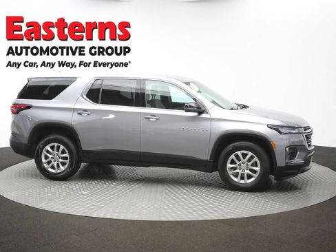 Used 2023 Chevrolet Traverse LS FWD image 45