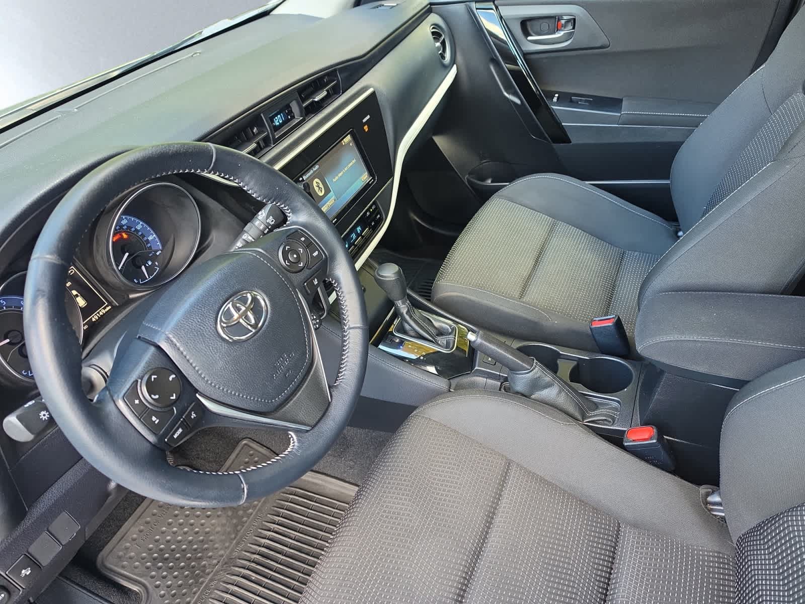 Used 2018 Toyota Corolla iM w/ All-Weather Mat Package FWD image 15