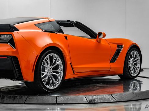 Used 2019 Chevrolet Corvette Z06 RWD image 23