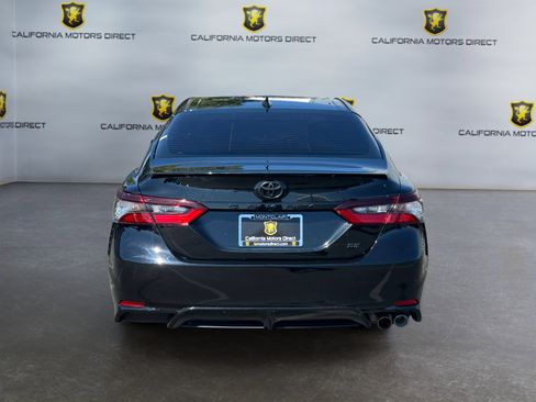 Used 2023 Toyota Camry SE FWD image 4