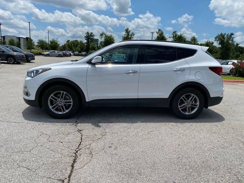 Used 2018 Hyundai Santa Fe Sport w/ 2.4L Value Package 02 FWD image 4