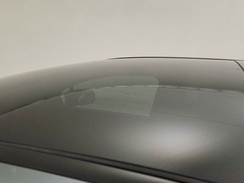 Used 2023 Mercedes-Benz EQS 580 4MATIC SUV w/ Exclusive Trim Package image 10