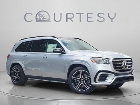 Certified 2026 Mercedes-Benz GLS 450 4MATIC image 5