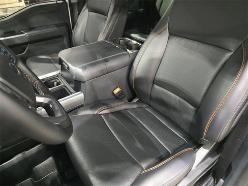 Used 2025 Ford F450 Lariat w/ Chrome Package image 16