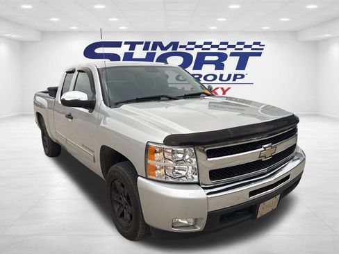 Used 2011 Chevrolet Silverado 1500 LT w/ All-Star Edition image 3