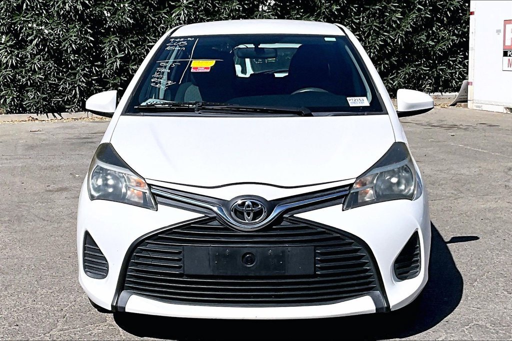 Used 2015 Toyota Yaris L FWD image 2