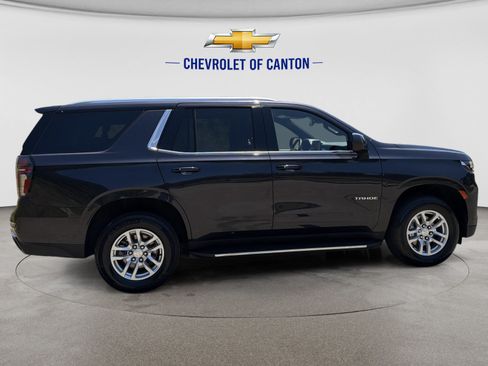 Used 2024 Chevrolet Tahoe LT AWD/4WD image 4