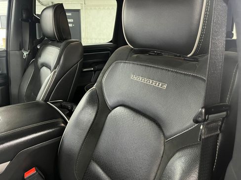 Used 2022 RAM 1500 Laramie w/ Sport Appearance Package image 15