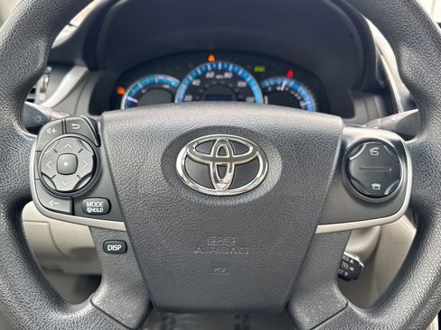 Used 2014 Toyota Camry LE FWD image 22