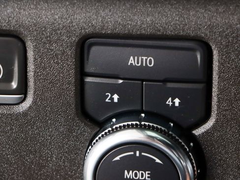Used 2023 GMC Sierra 1500 Elevation AWD/4WD image 23