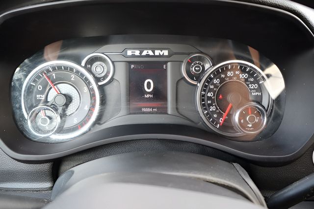 Used 2023 RAM 3500 Tradesman w/ Chrome Appearance Group AWD/4WD image 11