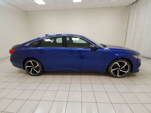 Used 2021 Honda Accord Sport image 24