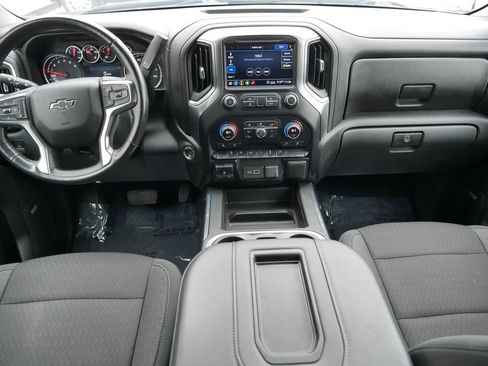 Used 2020 Chevrolet Silverado 1500 LT Trail Boss image 19