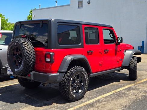 Used 2023 Jeep Wrangler Unlimited w/ Cold Weather Group AWD/4WD image 11