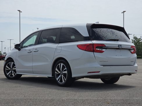 Used 2024 Honda Odyssey Touring image 18