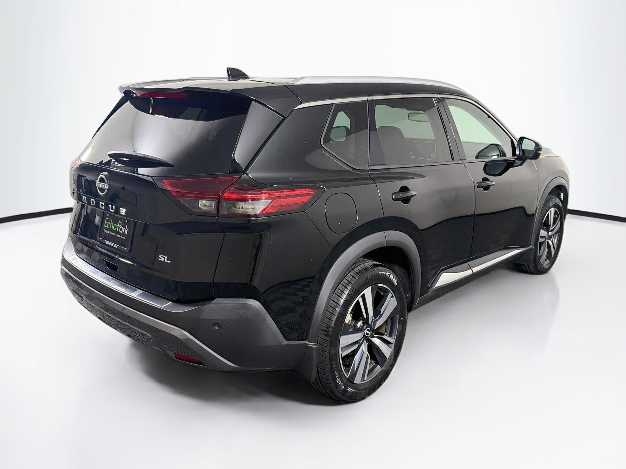 Used 2023 Nissan Rogue SL FWD image 9