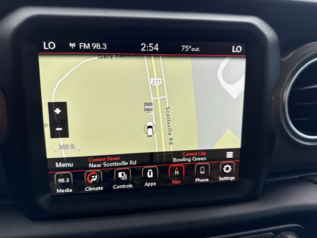 Used 2023 Jeep Gladiator Overland AWD/4WD image 23