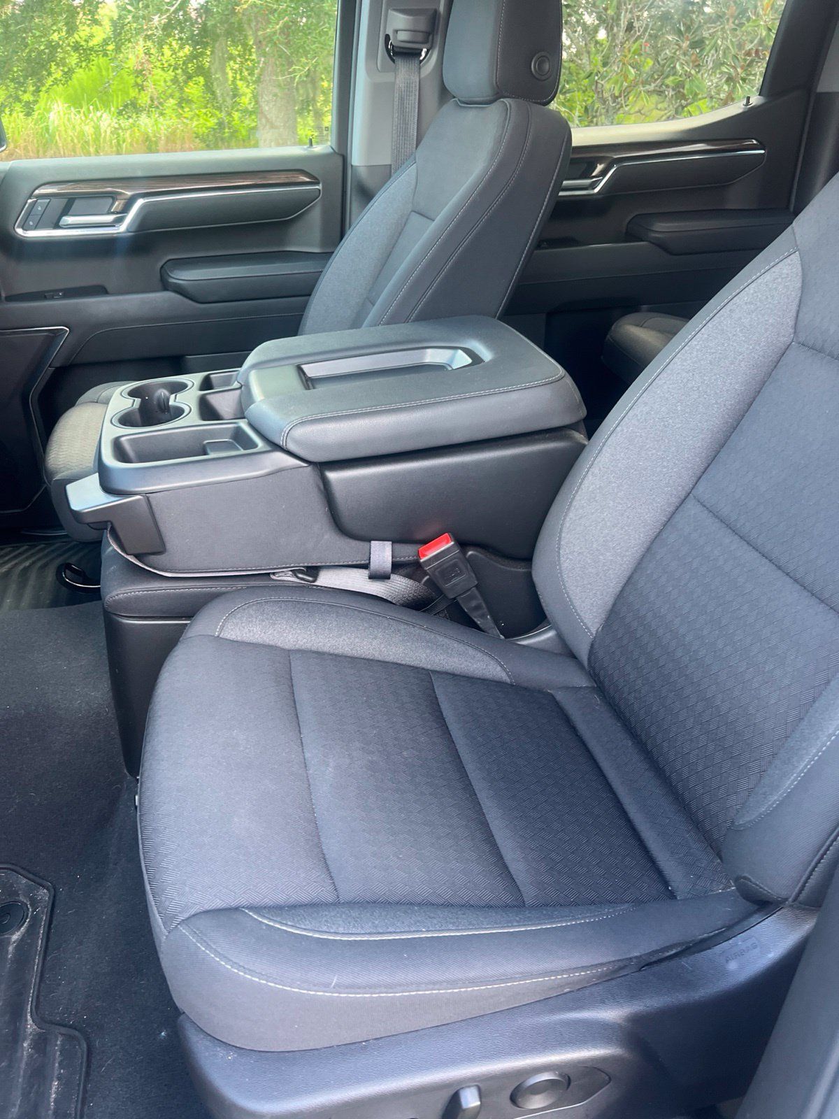 Used 2025 Chevrolet Silverado 1500 RST AWD/4WD image 9