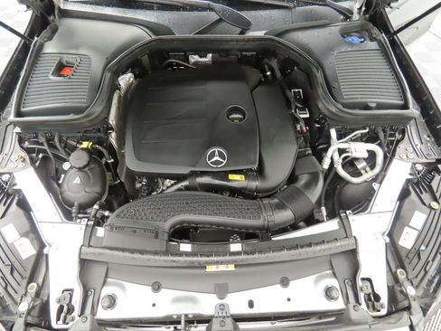 Certified 2022 Mercedes-Benz GLC 300 image 29