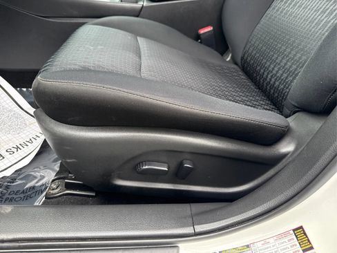 Used 2017 Nissan Altima 2.5 S w/ Power Driver Seat Package FWD image 18