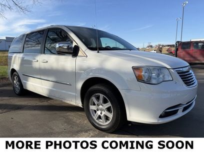 Used 2012 Chrysler Town & Country Touring-L w/ Entertainment Group #2