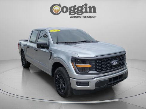 Used 2025 Ford F150 STX image 4