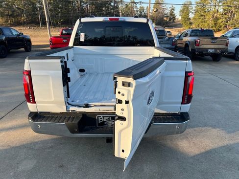 New 2026 Ford F150 Lariat image 17