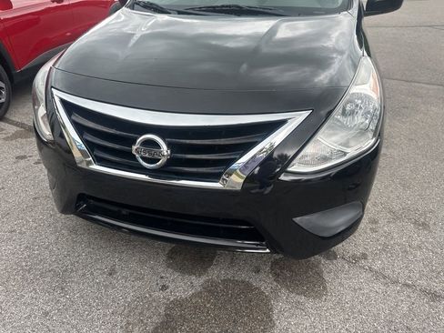 Used 2019 Nissan Versa S Plus FWD image 5
