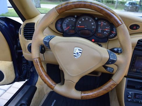 Used 2000 Porsche 911 Carrera 4 image 66