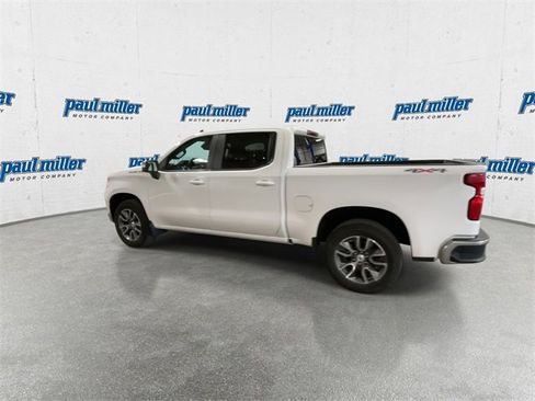 Used 2023 Chevrolet Silverado 1500 LT image 7