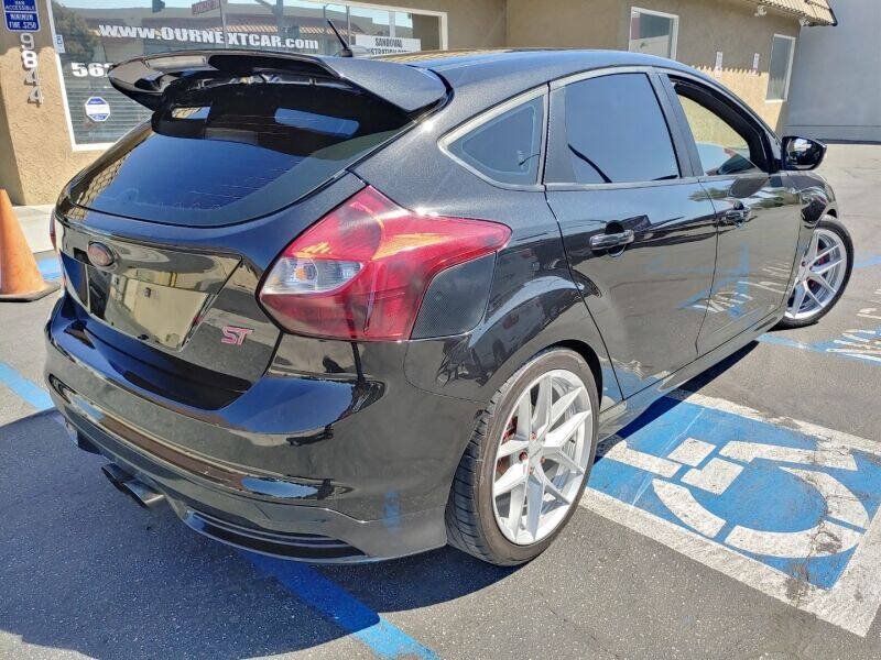 Used 2014 Ford Focus ST w/ Equipment Group 202A FWD image 11