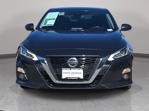 Used 2019 Nissan Altima 2.5 Platinum image 3
