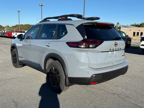 New 2026 Nissan Rogue SV image 7