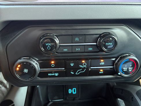 Used 2024 Ford Bronco Big Bend AWD/4WD image 17
