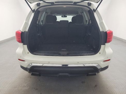 Used 2019 Nissan Pathfinder SV image 29
