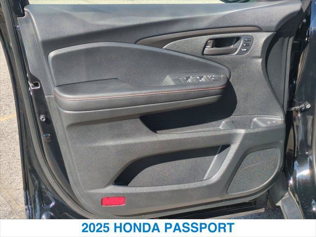 Certified 2025 Honda Passport TrailSport image 12